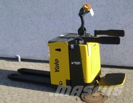 Yale MP20X - 500 AH Low lifter with platform