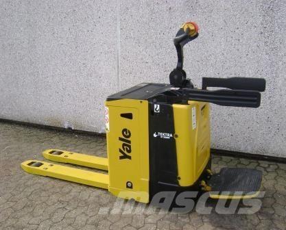 Yale MP20X - 500 AH Low lifter with platform