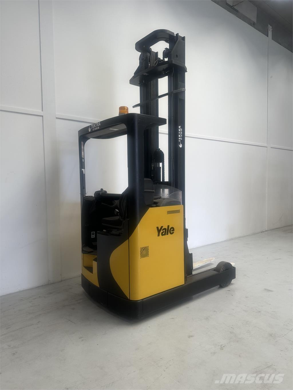 Yale MR16H Reach truck