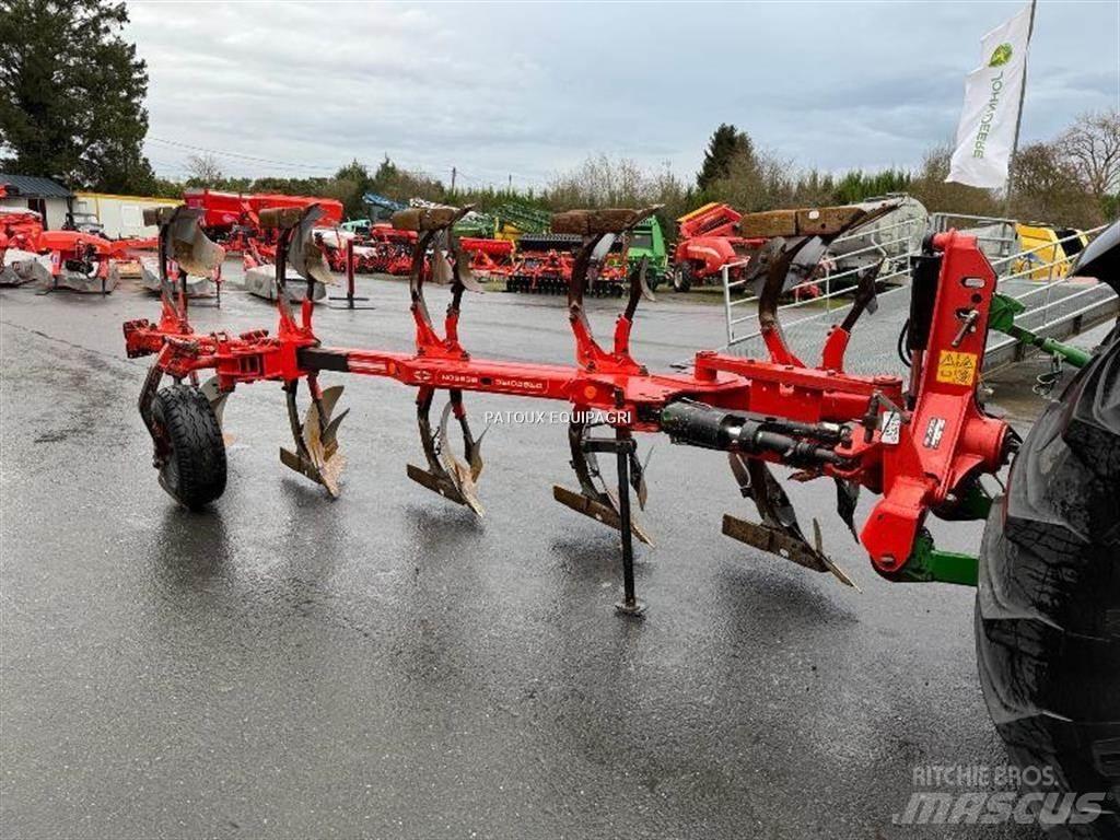 Gregoire RC47 Conventional ploughs