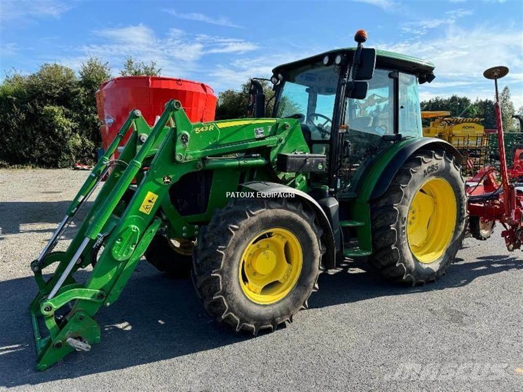 John Deere 5090M Tractors