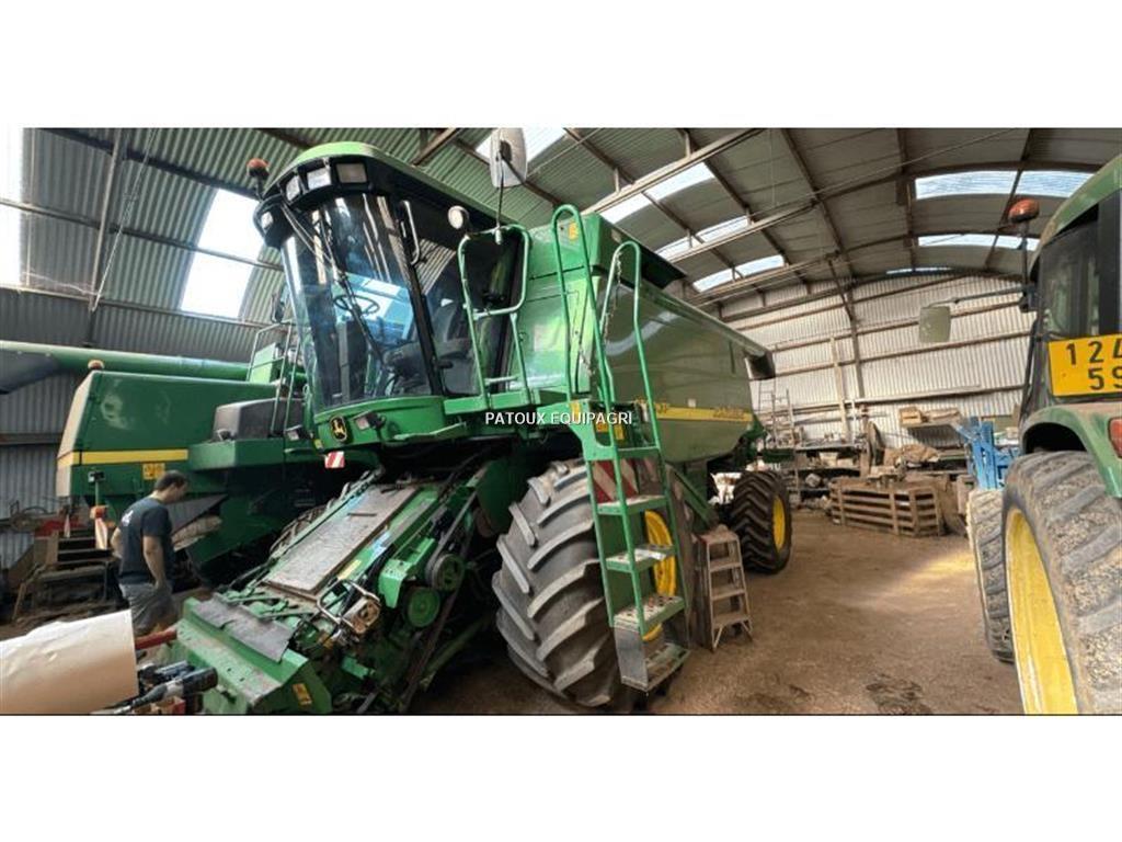 John Deere 9580WTS Combine harvesters