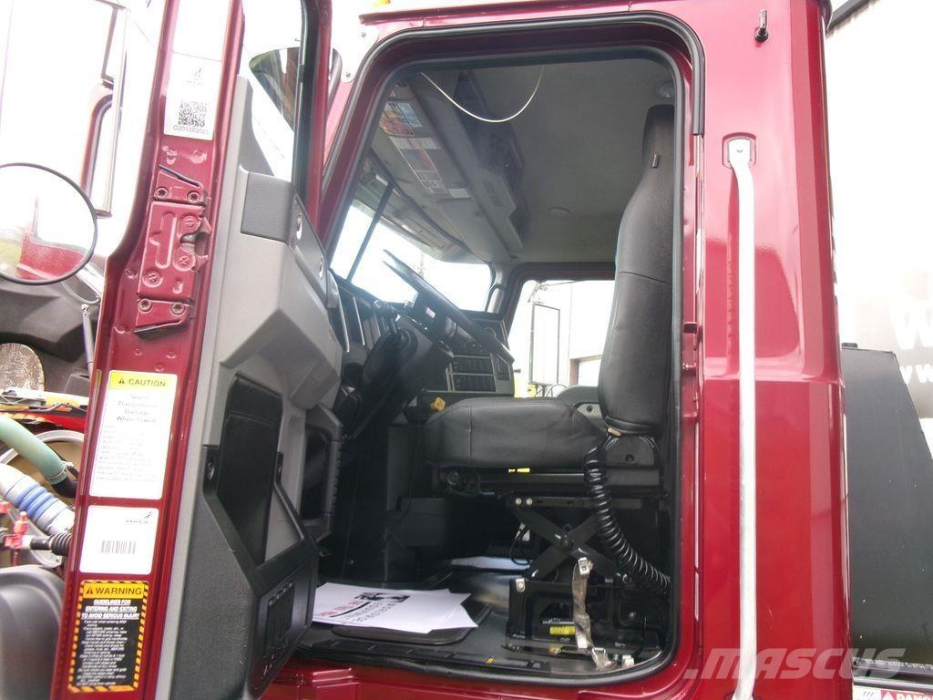 Mack GR64F Tipper trucks