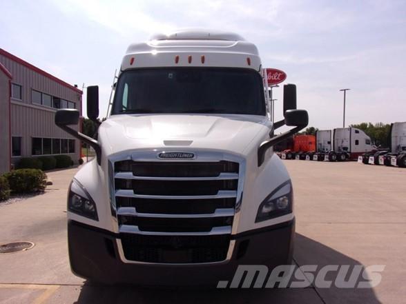 Freightliner CASCADIA 116 Truck Tractor Units