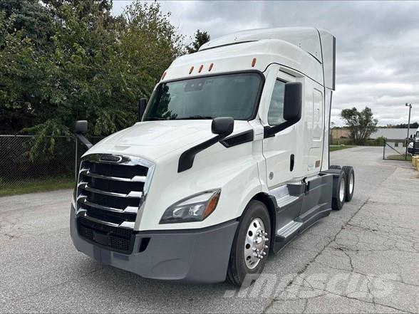 Freightliner CASCADIA 116 Truck Tractor Units