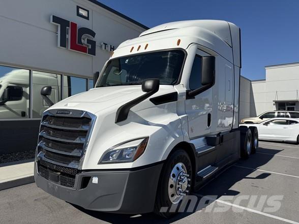 Freightliner CASCADIA 116 Truck Tractor Units