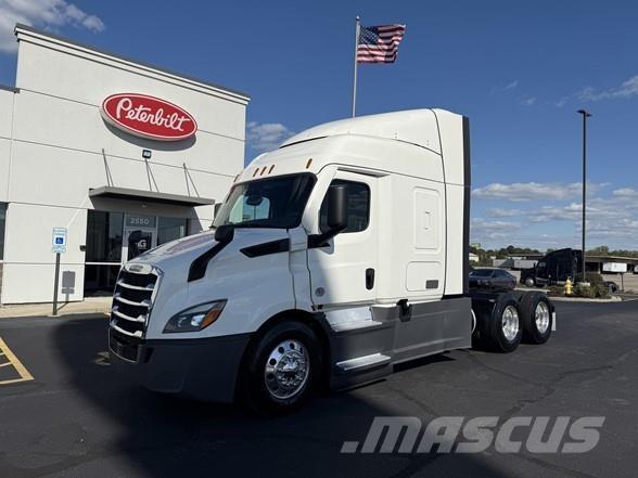 Freightliner CASCADIA 116 Truck Tractor Units