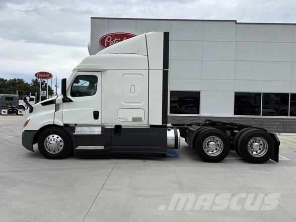 Freightliner CASCADIA 116 Truck Tractor Units