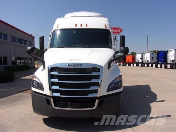 Freightliner CASCADIA 116 Truck Tractor Units