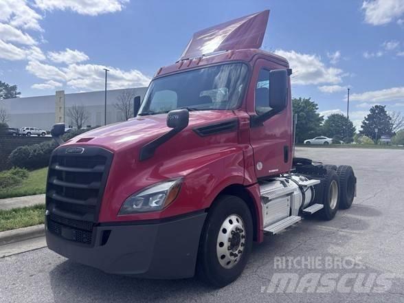 Freightliner CASCADIA 126 Truck Tractor Units