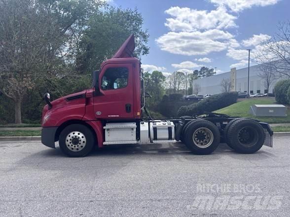 Freightliner CASCADIA 126 Truck Tractor Units