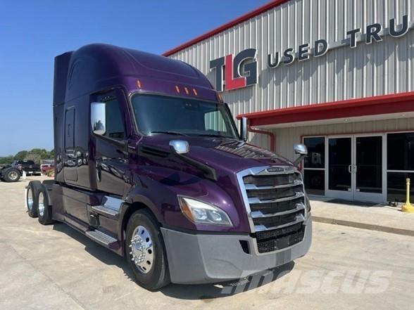 Freightliner CASCADIA 126 Truck Tractor Units