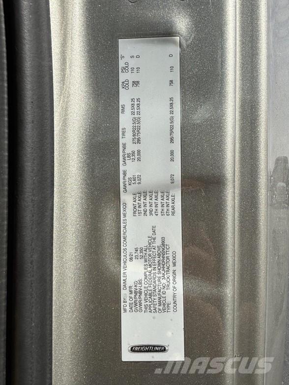 Freightliner CASCADIA 126 Truck Tractor Units