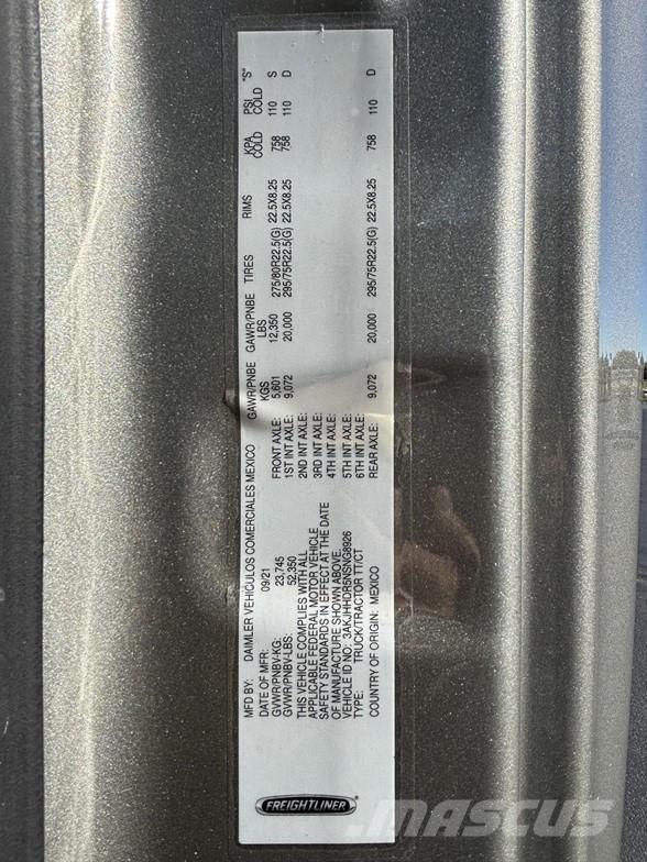 Freightliner CASCADIA 126 Truck Tractor Units