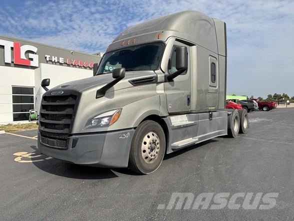 Freightliner CASCADIA 126 Truck Tractor Units
