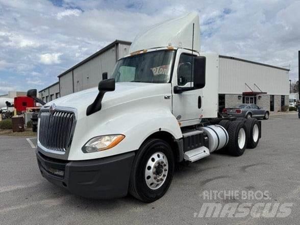 International LT Truck Tractor Units