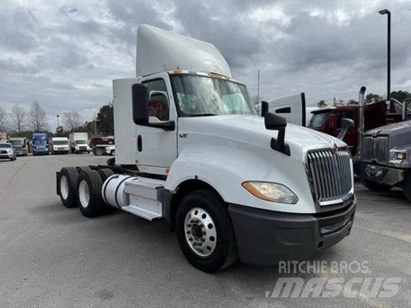 International LT Truck Tractor Units