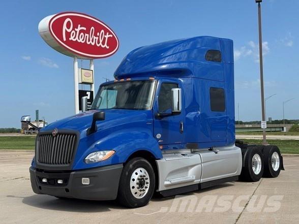 International LT Truck Tractor Units