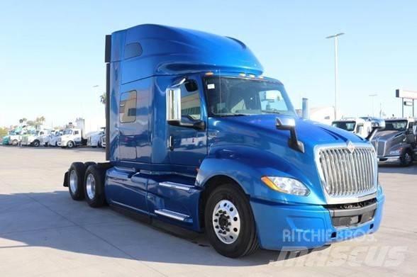 International LT Truck Tractor Units
