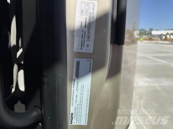 Kenworth T680 Truck Tractor Units