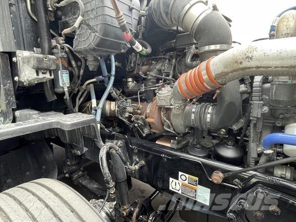 Kenworth T680 Truck Tractor Units