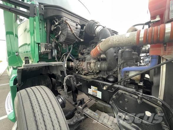 Kenworth T680 Truck Tractor Units
