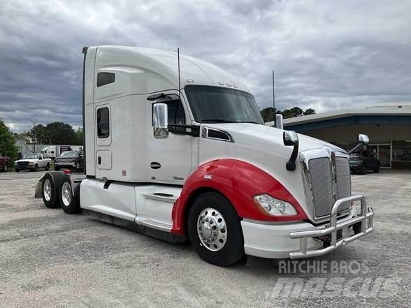 Kenworth T680 Truck Tractor Units