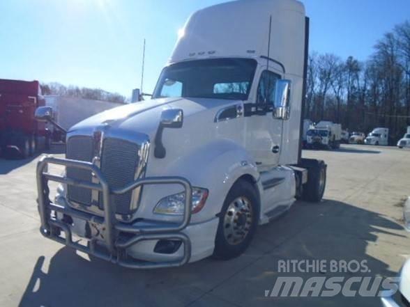 Kenworth T680 Truck Tractor Units