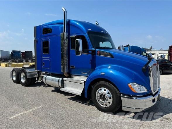 Kenworth T680 Truck Tractor Units