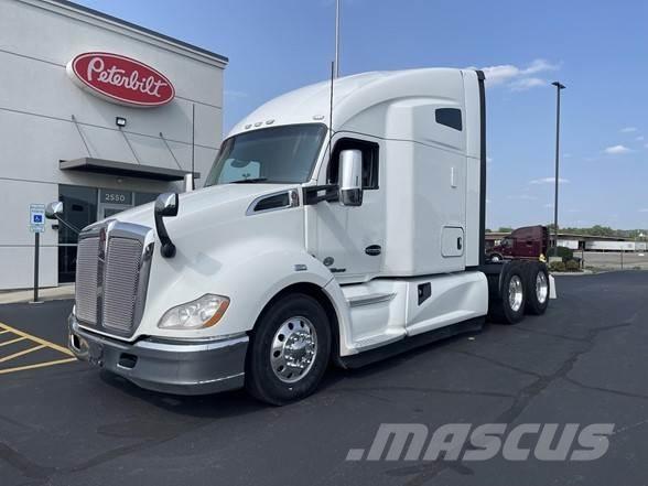 Kenworth T680 Truck Tractor Units