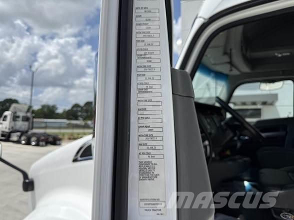 Kenworth T680 Truck Tractor Units