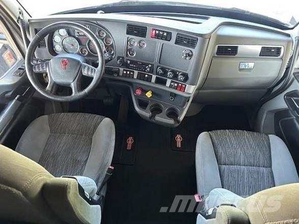 Kenworth T680 Truck Tractor Units
