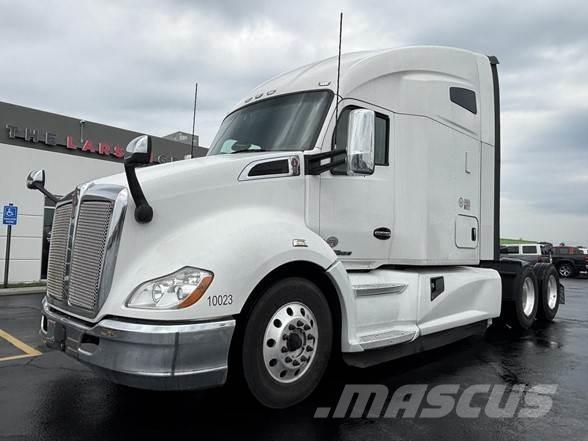 Kenworth T680 Truck Tractor Units