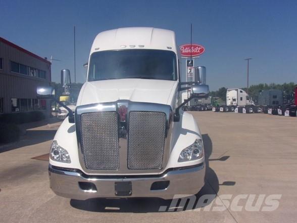 Kenworth T680 Truck Tractor Units