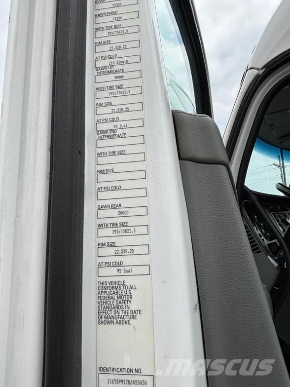 Kenworth T680 Truck Tractor Units