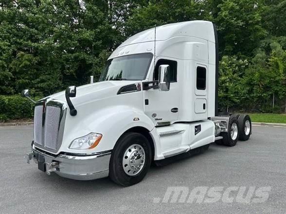 Kenworth T680 Truck Tractor Units