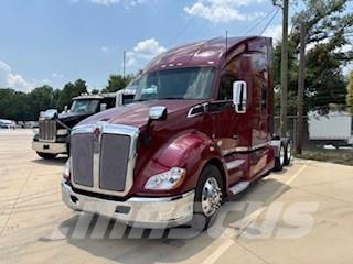 Kenworth T680 Truck Tractor Units