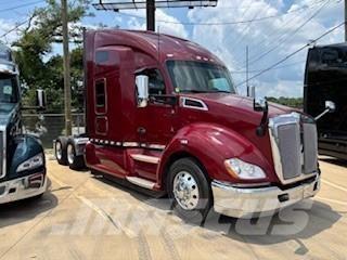 Kenworth T680 Truck Tractor Units