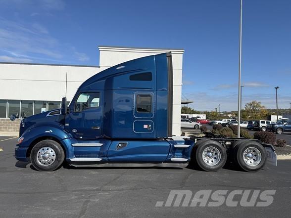 Kenworth T680 Truck Tractor Units