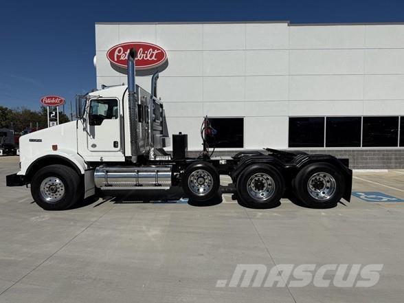 Kenworth T800 Truck Tractor Units