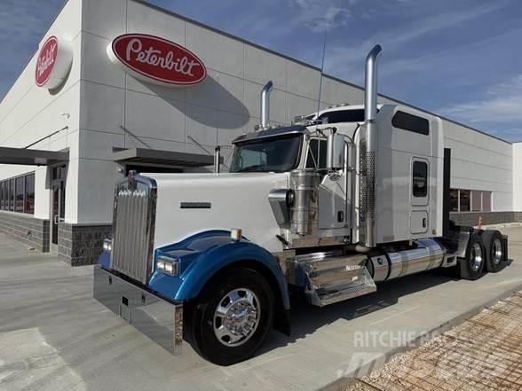 Kenworth W900B Truck Tractor Units