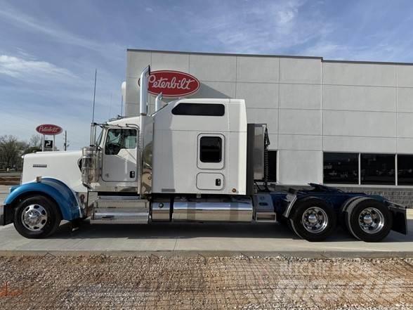 Kenworth W900B Truck Tractor Units