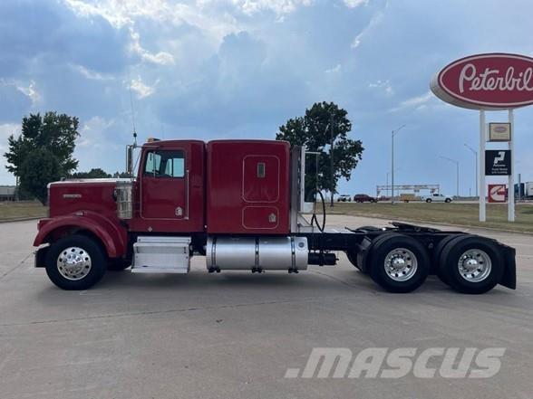 Kenworth W900B Truck Tractor Units