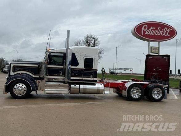 Kenworth W900L Truck Tractor Units