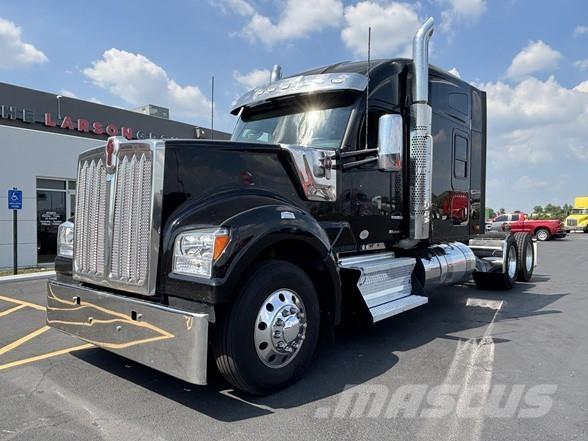 Kenworth W990 Truck Tractor Units