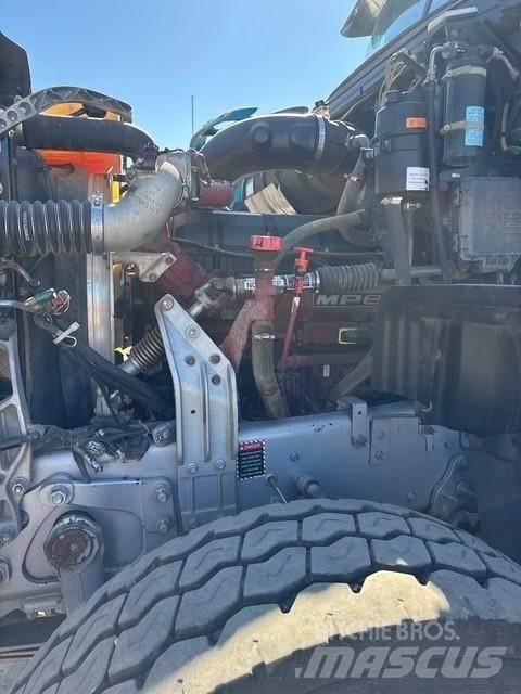 Mack GRANITE 104BR Tipper trucks