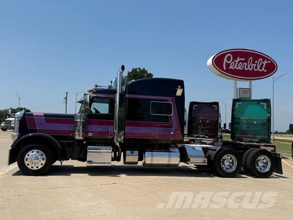 Peterbilt 389 Truck Tractor Units