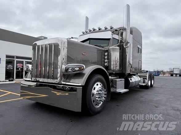 Peterbilt 389 Truck Tractor Units