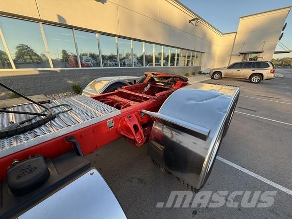 Peterbilt 389 Truck Tractor Units