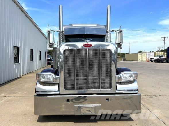 Peterbilt 389 Truck Tractor Units